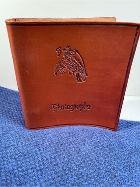 Leather Photographs Wallet Folio in Rich Brown